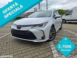 Alb Utilizat 2025 Toyota Corolla Berlinǎ | 28.450 EUR (Scump)