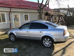 Utilizat 2003 VW Passat Berlinǎ | 2.800 EUR (Scump)