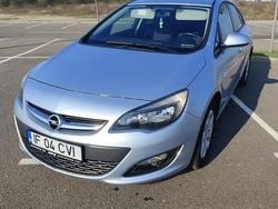 Argintiu Utilizat 2017 Opel Astra Enjoy Berlinǎ | 8.499 EUR (Preț OK)