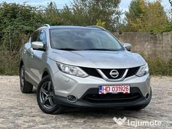 Argintiu Utilizat 2015 Nissan Qashqai 360º SUV | 9.350 EUR (Super Preț)