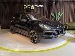 Albastru Utilizat 2023 Porsche Cayenne SUV | 73.900 EUR (Super Preț)
