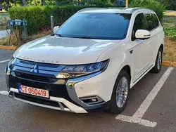 Utilizat 2019 Mitsubishi Outlander P-HEV Instyle SUV | 18.500 EUR (Preț OK)