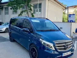 Albastru Utilizat 2017 Mercedes Vito Monovolum | 16.500 EUR (Scump)