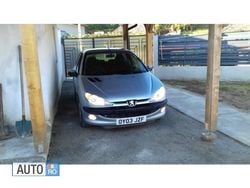 Gri Utilizat 2003 Peugeot 206 Berlinǎ | 550 EUR
