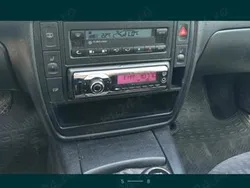 Gri Utilizat 2002 VW Passat Berlinǎ | 1.100 EUR (Preț bun)