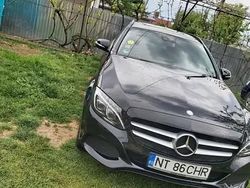 Utilizat 2015 Mercedes 200 | 11.000 EUR