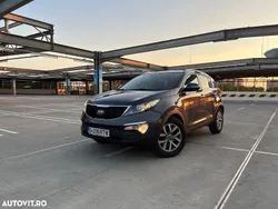 Gri Utilizat 2014 Kia Sportage Style SUV | 10.690 EUR (Preț bun)
