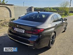 Gri Utilizat 2021 BMW 530 Berlinǎ | 32.000 EUR (Super Preț)