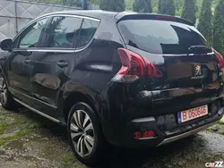 Negru Utilizat 2015 Peugeot 3008 Allure SUV | 7.500 EUR