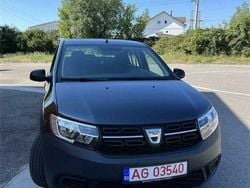 Gri Utilizat 2018 Dacia Logan Berlinǎ | 6.900 EUR (Preț bun)