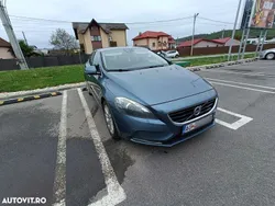 Albastru Utilizat 2013 Volvo V40 Momentum Break | 6.700 EUR (Super Preț)