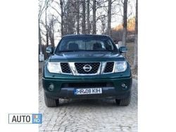 Verde Utilizat 2008 Nissan Navara Pickup | 7.500 EUR (Scump)