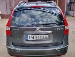 Gri Utilizat 2010 Hyundai i30 Break | 3.650 EUR (Puțin scump)