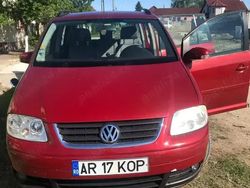 Utilizat 2004 VW Touran Monovolum | 2.700 EUR (Puțin scump)