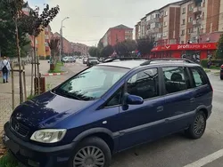 Culoarealbastru Utilizat 2002 Opel Zafira Elegance Monovolum | 1.800 EUR
