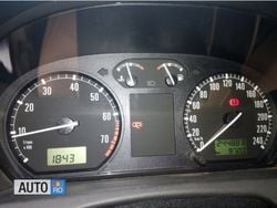 Gri Utilizat 2000 Skoda Fabia Hatchback | 2.100 EUR (Scump)