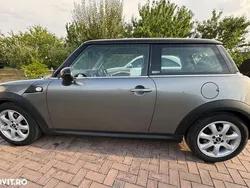 Gri Utilizat 2010 Mini Cooper Hatchback | 2.650 EUR (Preț bun)