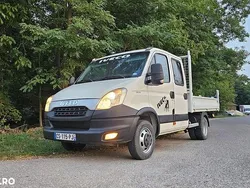 Culoarealb Utilizat 2013 Iveco Massif Monovolum | 11.500 EUR