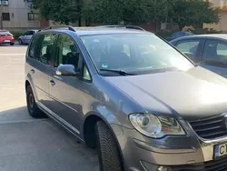 Utilizat 2009 VW Touran Monovolum | 2.800 EUR