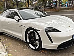 Alb Utilizat 2020 Porsche Taycan Berlinǎ | 59.990 EUR
