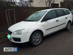 Alb Utilizat 2005 Ford Focus Break | 2.200 EUR (Puțin scump)