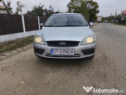 Utilizat 2005 Ford Focus Hatchback | 1.500 EUR