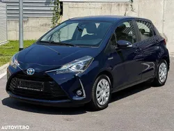 Albastru Utilizat 2019 Toyota Yaris Hybrid Eco | 11.399 EUR (Preț bun)