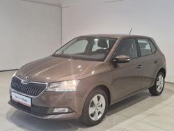 Maro mediu normal Utilizat 2020 Skoda Fabia Hatchback | 12.000 EUR (Puțin scump)