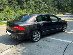 Culoaremaro Utilizat 2010 Skoda Superb Elegance Berlinǎ | 6.999 EUR (Preț OK)