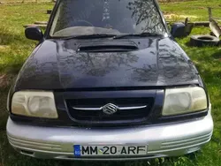 Utilizat 2000 Suzuki Grand Vitara SUV | 2.000 EUR