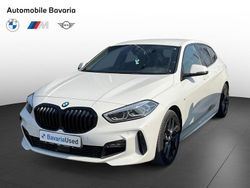 Alpine white iii nonmetallic paint Utilizat 2022 BMW 118 Shadowline Hatchback | 18.080 EUR (Preț bun)