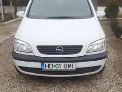 Utilizat 2000 Opel Zafira Monovolum | 5.000 EUR