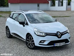 Alb Utilizat 2017 Renault Clio GrandTour Intens Break | 7.650 EUR (Puțin scump)