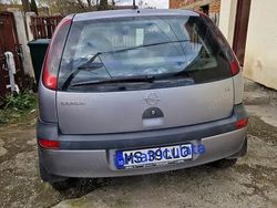 Utilizat 2003 Opel Corsa Berlinǎ | 700 EUR (Preț OK)