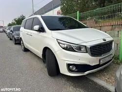 Alb Utilizat 2017 Kia Carnival Monovolum | 20.990 EUR