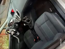 Gri Utilizat 2009 Ford Fiesta Titanium Hatchback | 4.800 EUR (Puțin scump)