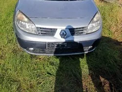 Utilizat 2006 Renault Scénic II Monovolum | 800 EUR