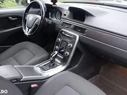 Culoarealb Utilizat 2014 Volvo XC70 Momentum SUV | 9.800 EUR