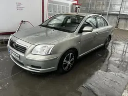 Utilizat 2005 Toyota Avensis Berlinǎ | 2.250 EUR (Super Preț)