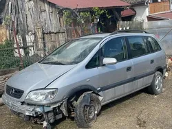 Utilizat 2002 Opel Zafira Monovolum | 500 EUR