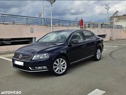Culoarealbastru Utilizat 2013 VW Passat Highline Berlinǎ | 8.500 EUR (Preț OK)