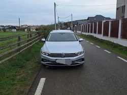 Gri Utilizat 2019 VW Passat Business Break | 15.250 EUR (Preț bun)