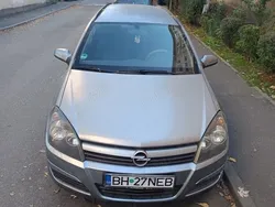 Gri Utilizat 2005 Opel Astra Break | 1.900 EUR (Preț OK)