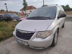 Utilizat 2006 Chrysler Voyager Monovolum | 1.250 EUR