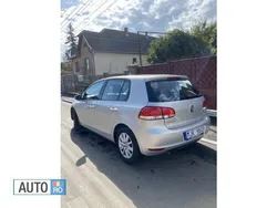 Argintiu Utilizat 2010 VW Golf VI Hatchback | 4.300 EUR (Preț bun)