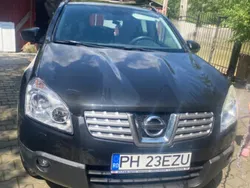 Negru Utilizat 2009 Nissan Qashqai SUV | 5.500 EUR (Preț OK)