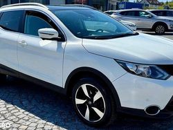 Alb Utilizat 2014 Nissan Qashqai N-Connecta SUV | 9.499 EUR (Preț OK)