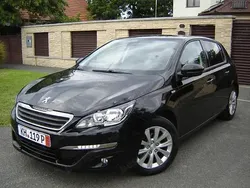 Negru Utilizat 2017 Peugeot 308 Style Hatchback | 5.690 EUR (Super Preț)