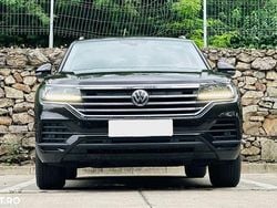 Culoaremaro Utilizat 2020 VW Touareg SUV | 37.800 EUR (Puțin scump)