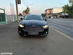 Negru Utilizat 2016 Ford Mondeo Trend Berlinǎ | 9.500 EUR (Preț bun)
